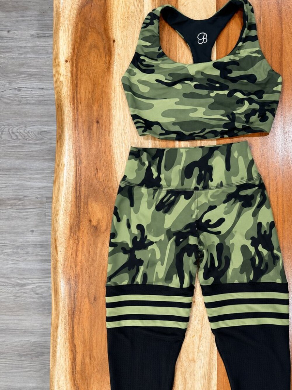 💚 Camo Activewear Set – Size Small